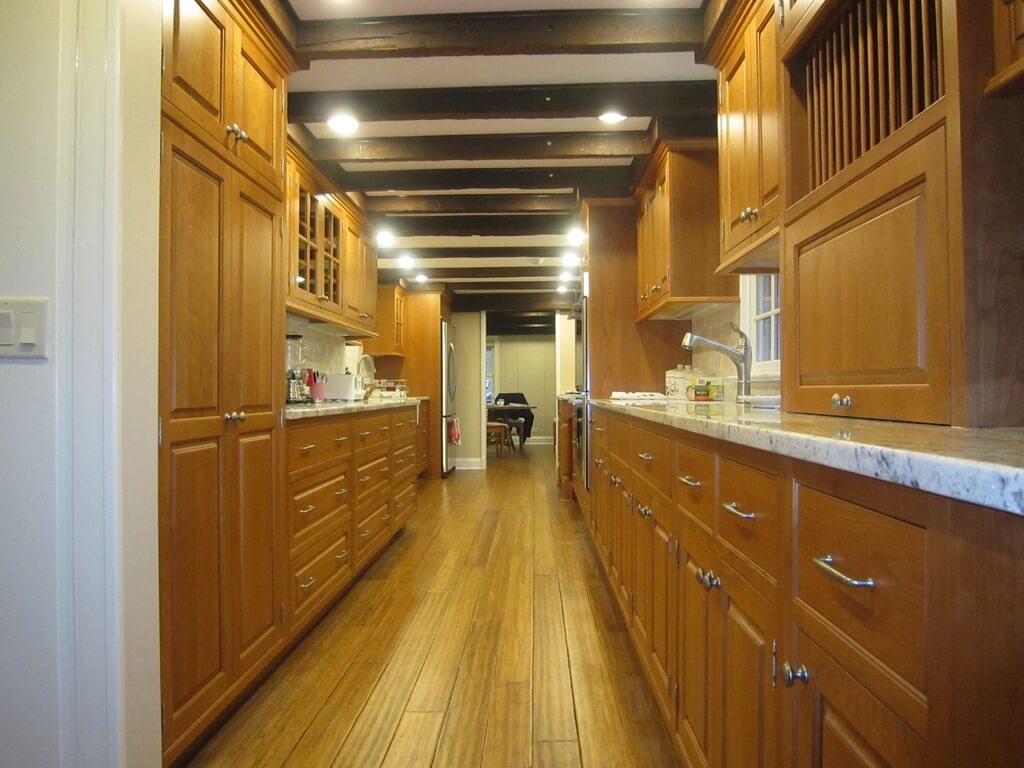 22 Luxury Galley Kitchen Design Ideas (Pictures)