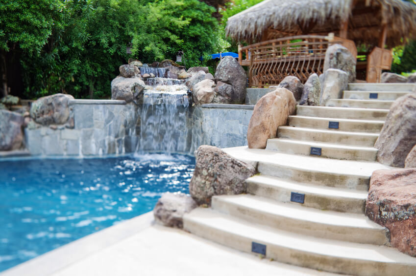 80 Fabulous Swimming Pools with Waterfalls (Pictures)