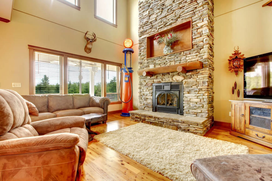 Living Room With Stone Fireplace 25 cozy living rooms with fireplaces Living Room With Stone Fireplace 25 cozy living rooms with fireplaces