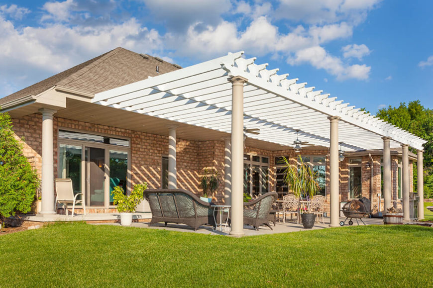 41 Incredibly Beautiful Backyard Pergolas
