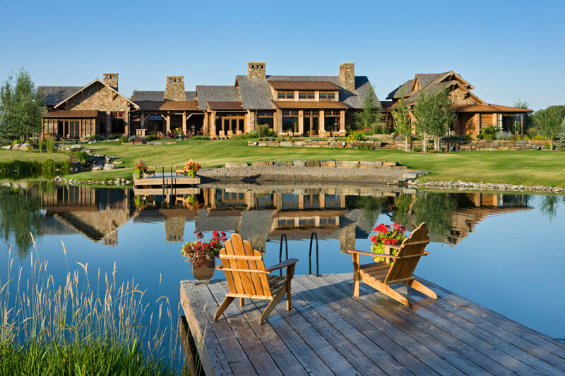 Old River Farm Residence - A Stunning Custom Mountain Retreat Home Design