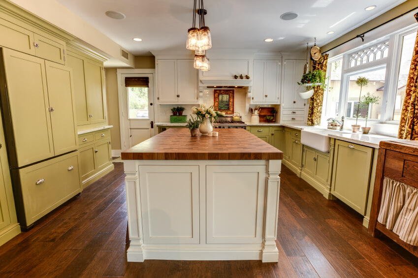 Kitchen Island Ideas For Galley Kitchens 22 luxury galley kitchen design ideas (pictures) Kitchen Island Ideas For Galley Kitchens 22 luxury galley kitchen design ideas (pictures)