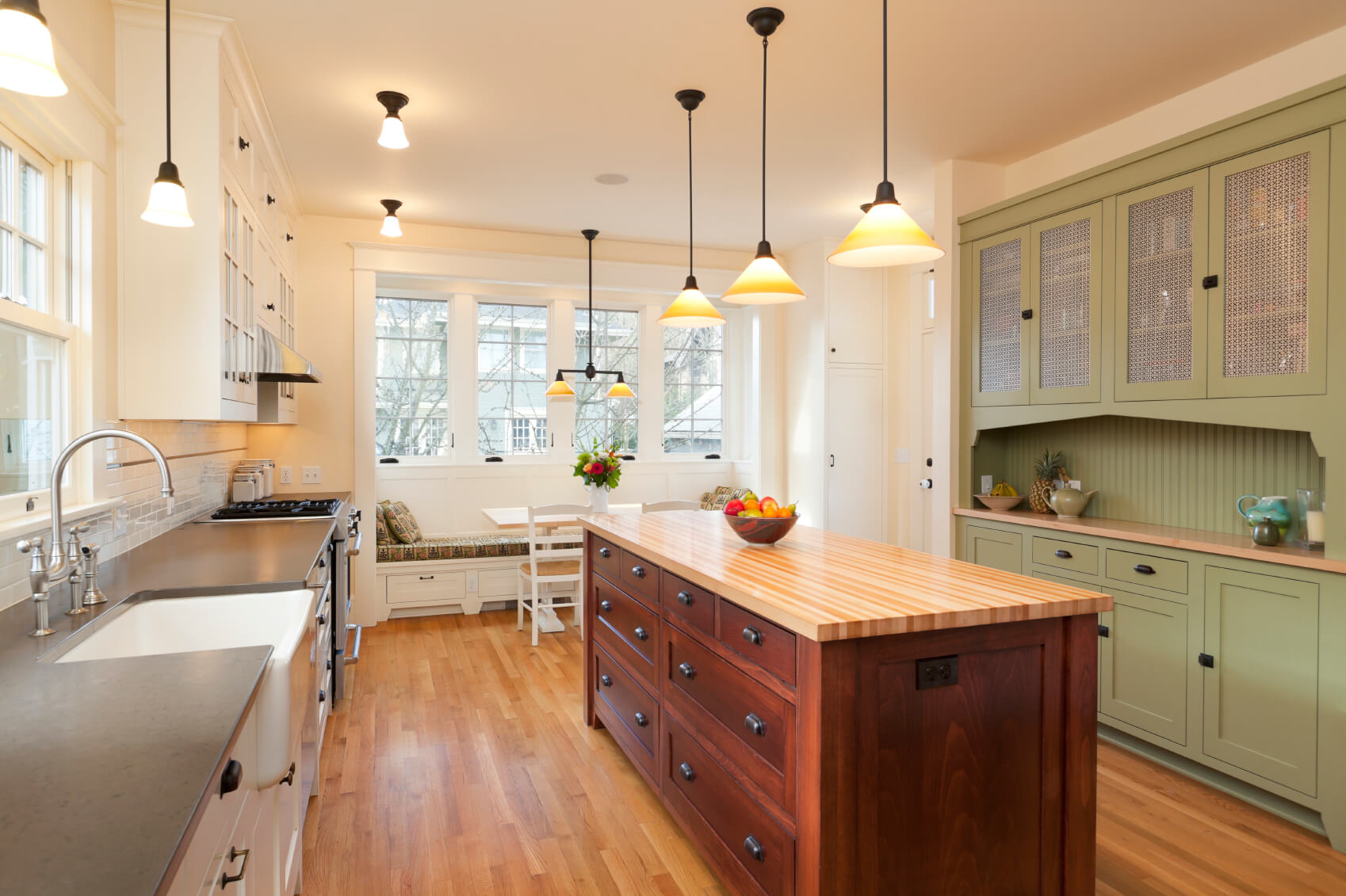 22 Luxury Galley Kitchen Design Ideas (Pictures)