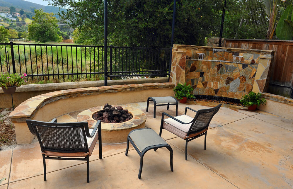 62 beautiful backyard patio ideas & designs Decoracion cuarto moderno hombre