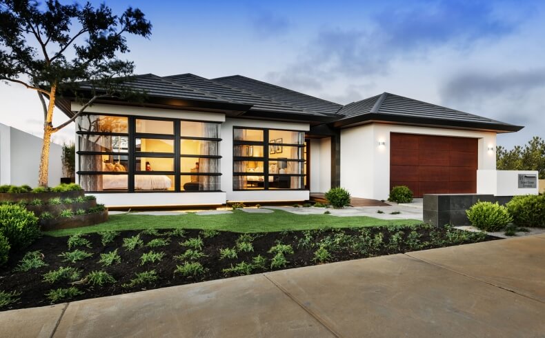 The Azumi, A Home By Webb &; Brown-Neaves The Azumi, A Home By Webb &; Brown-Neaves
