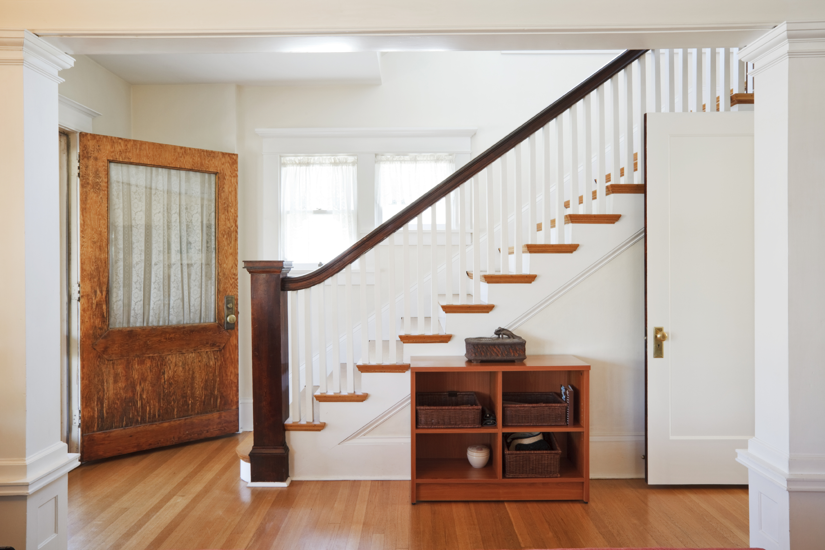 Staircase for small spaces : straight staircase for small spaces ...