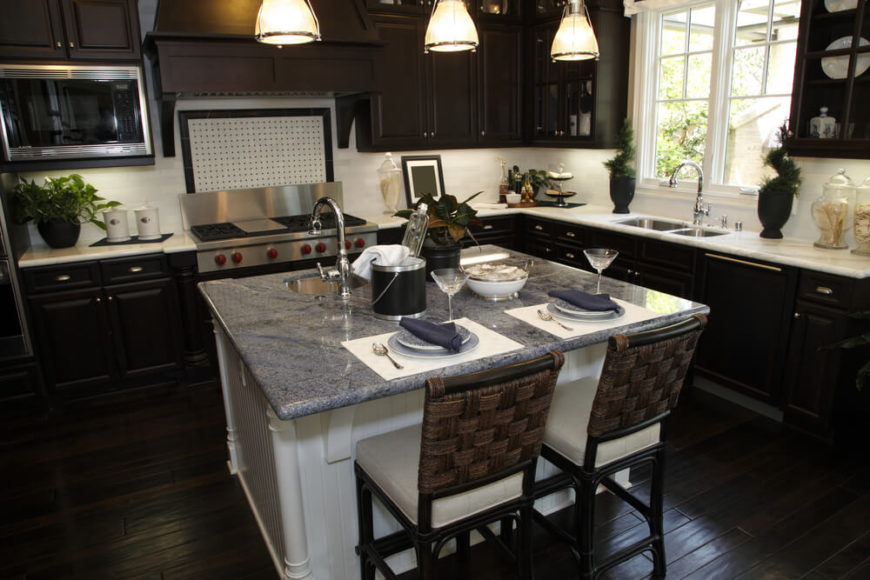 34 kitchens with dark wood floors (pictures)