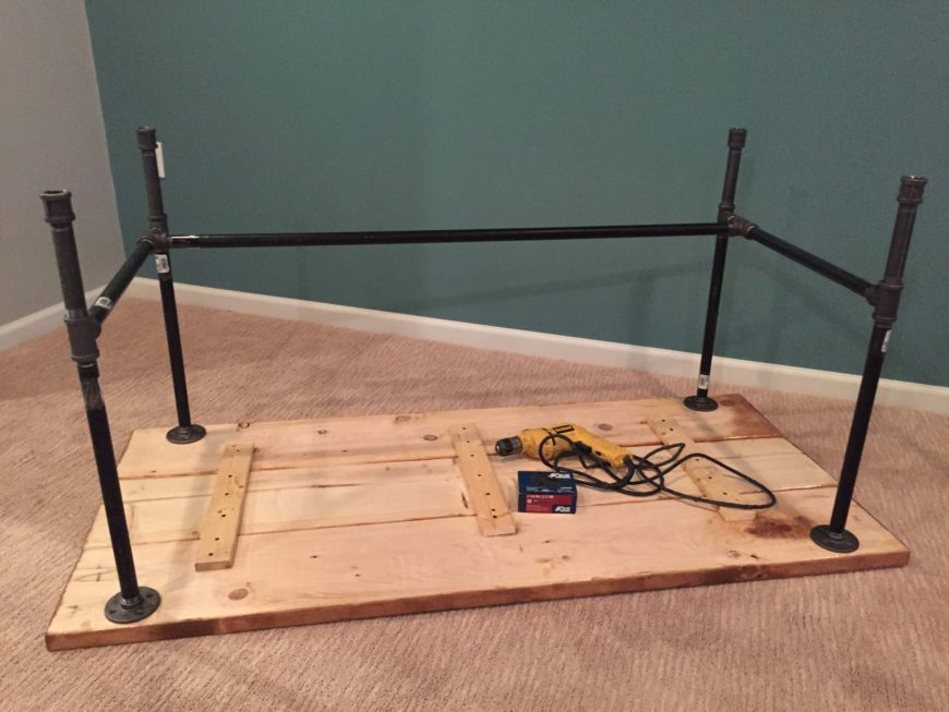 DIY: How To Build A Desk