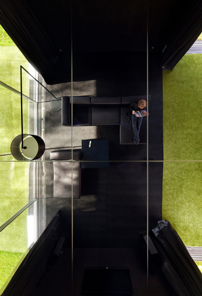 dichotomous living-garden house in katowice by robert konieczny