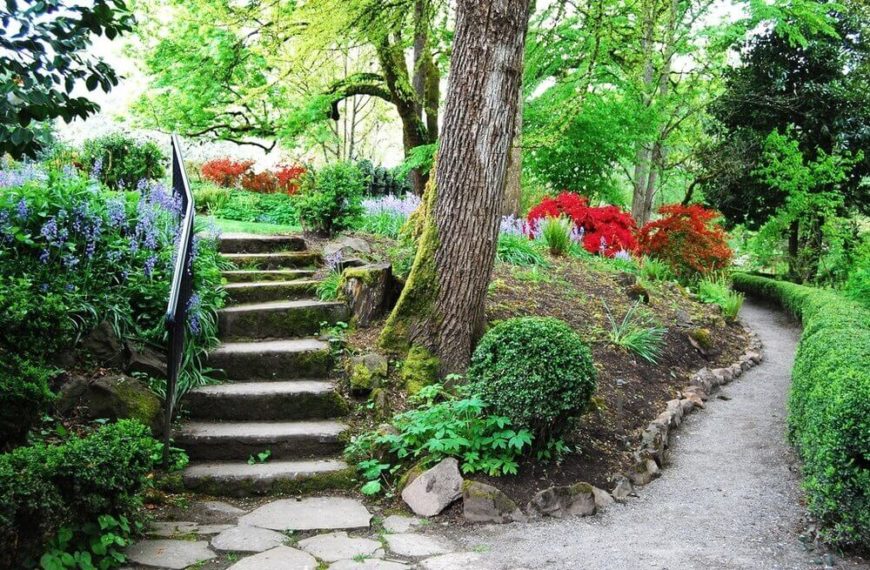 For simple and uncomplicated stone steps you may choose an iron railing. Iron railing is a fantastic, simple, and elegant accompaniment to stone steps. For simple and uncomplicated stone steps you may choose an iron railing. Iron railing is a fantastic, simple, and elegant accompaniment to stone steps.